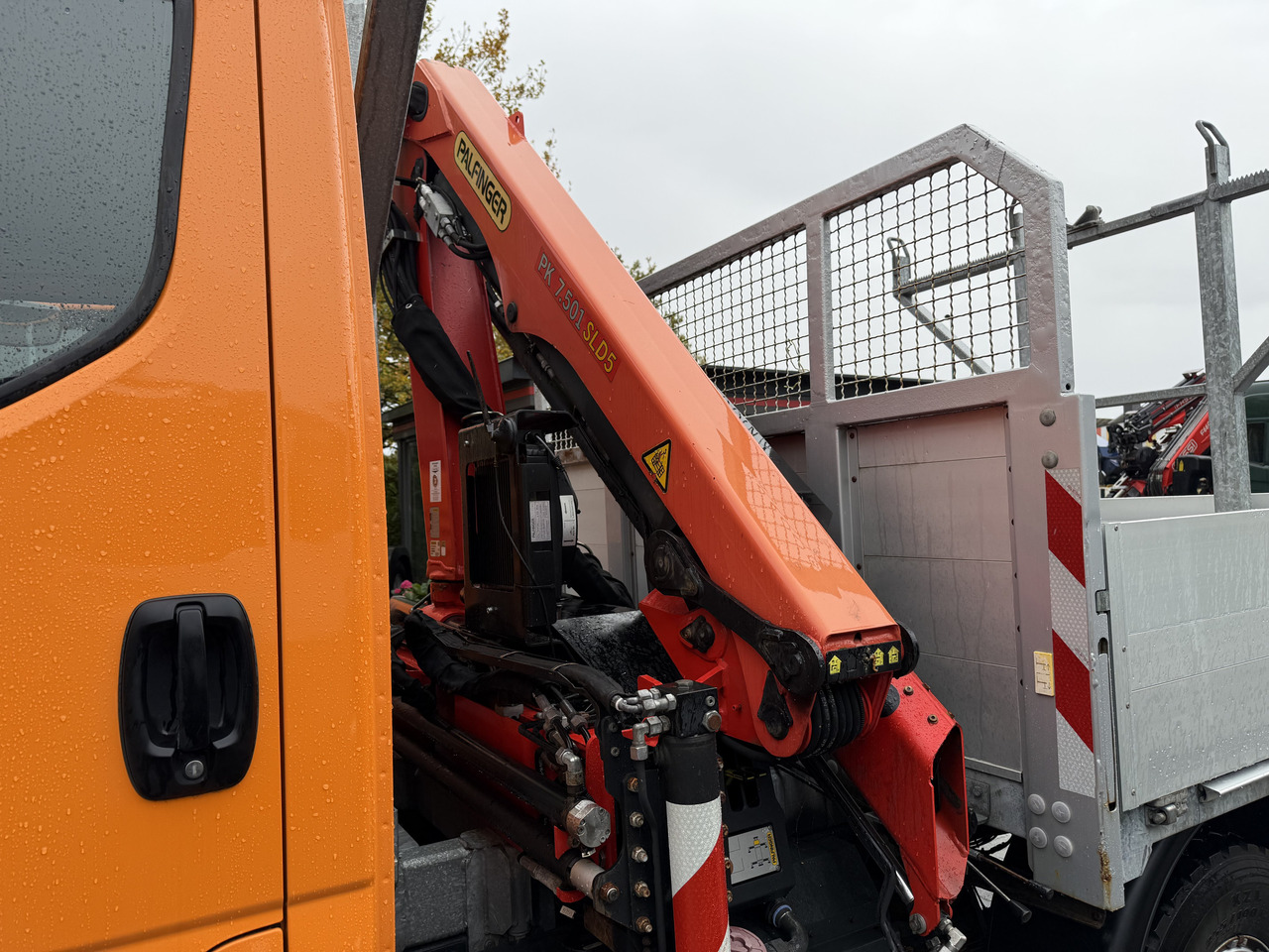 Iveco Daily 55S18W 4X4 Palfinger PK 7.501 - Varebil med plan: bilde 4 Iveco Daily 55S18W 4X4 Palfinger PK 7.501 - Varebil med plan: bilde 4