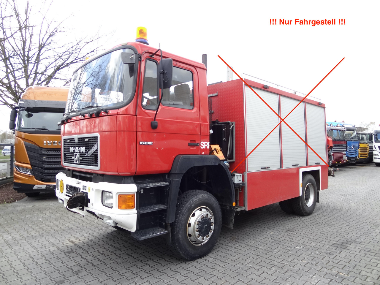MAN F90 16.242 4X4 / Feuerwehr - Chassis lastebil: bilde 1 MAN F90 16.242 4X4 / Feuerwehr - Chassis lastebil: bilde 1