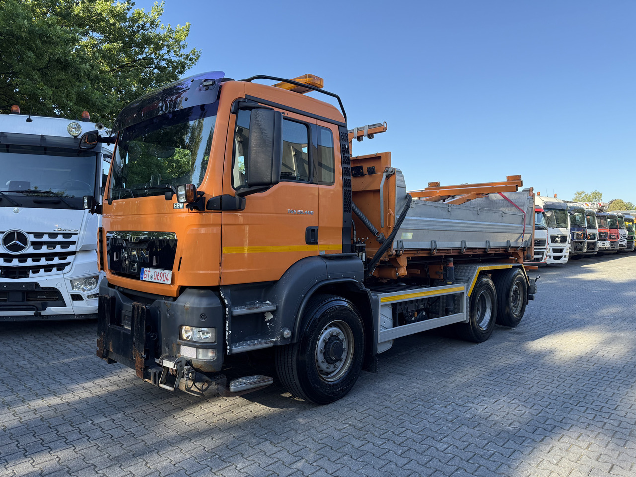 MAN TGS 28.400 6X4H-4 BL - Tippbil, Kranbil: bilde 1 MAN TGS 28.400 6X4H-4 BL - Tippbil, Kranbil: bilde 1