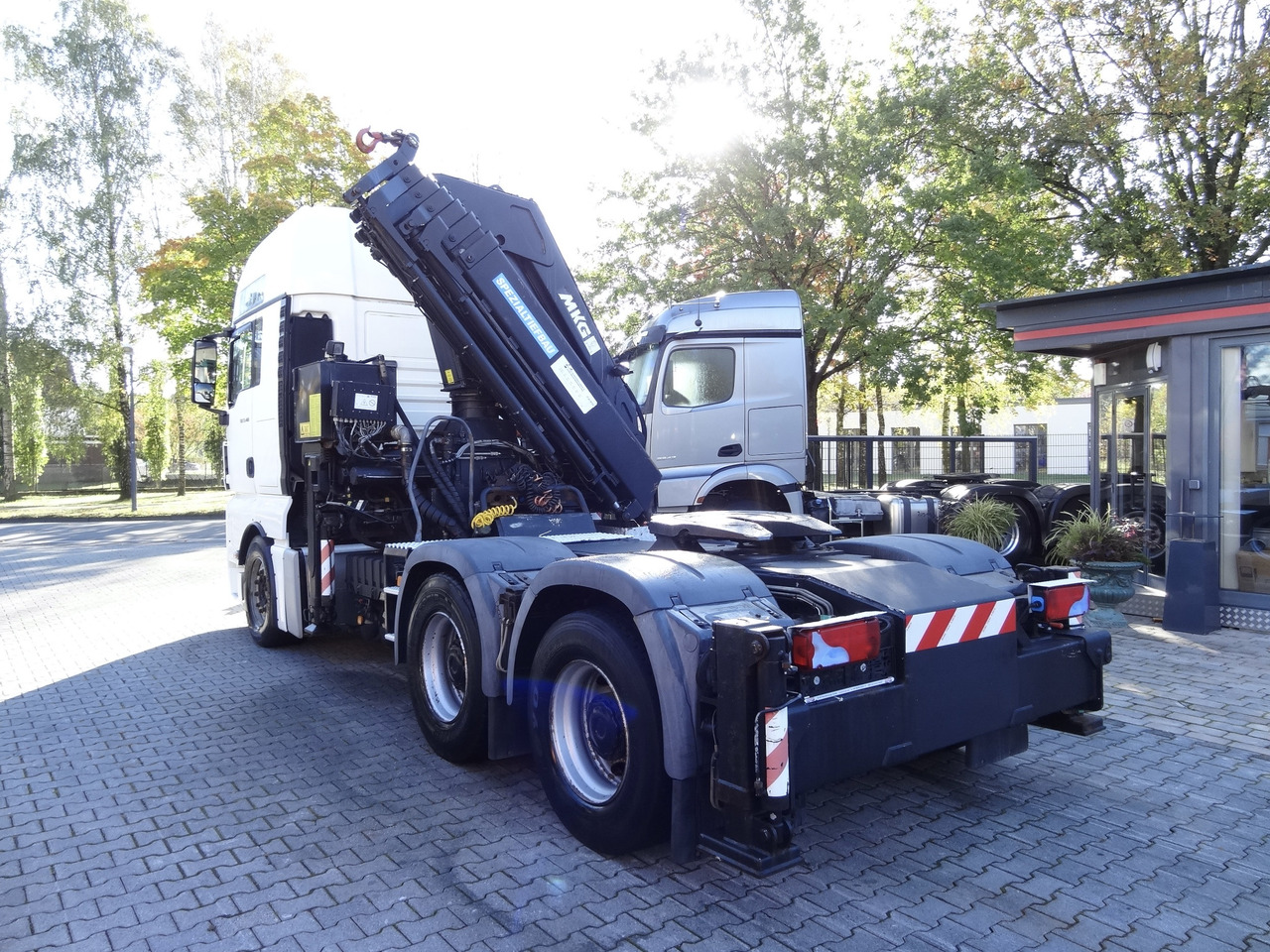 MAN TGX 33.480 6X4 Kran MKG 381 bis 20 Meter - Kranbil, Trekkvogn: bilde 2 MAN TGX 33.480 6X4 Kran MKG 381 bis 20 Meter - Kranbil, Trekkvogn: bilde 2