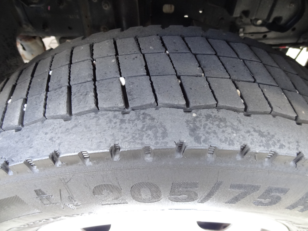 Mitsubishi Fuso 7C18 Meiller - Tippbil: bilde 2 Mitsubishi Fuso 7C18 Meiller - Tippbil: bilde 2