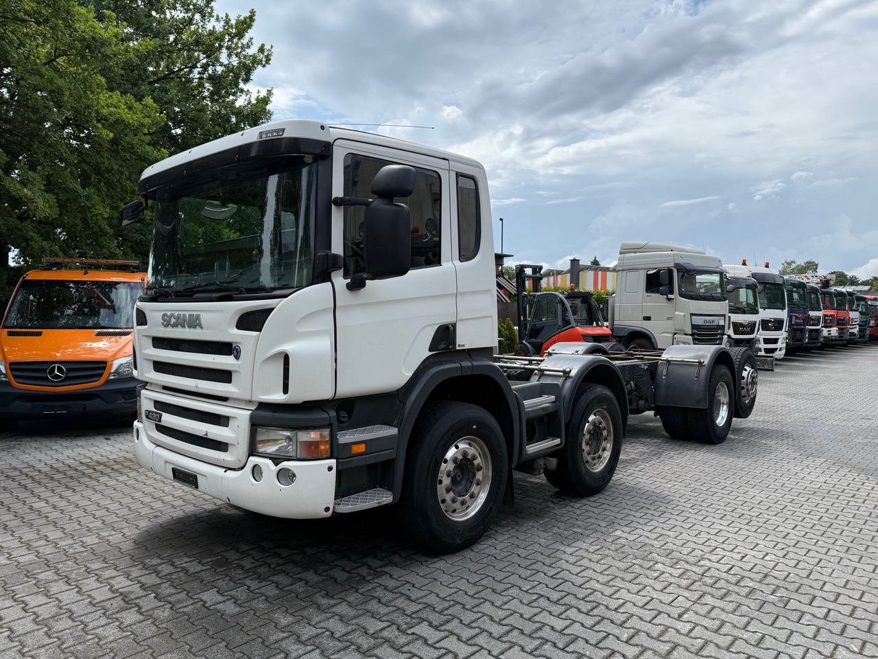 Scania P420 8X2*6 - Chassis lastebil: bilde 1 Scania P420 8X2*6 - Chassis lastebil: bilde 1