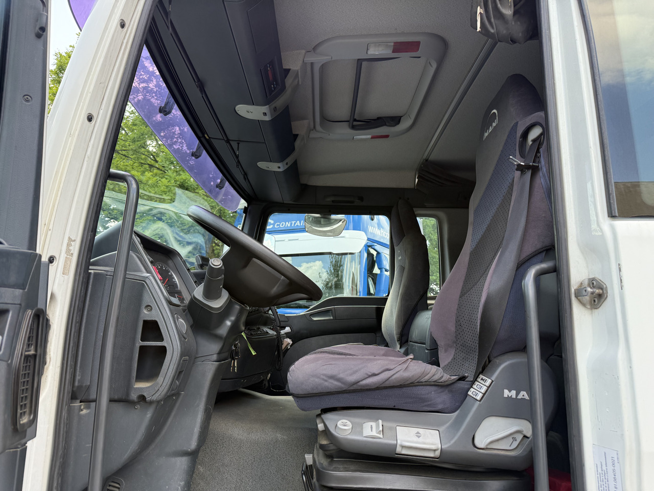 Leie MAN TGA 18.430 Kran Palfinger 16502 Jib 26.5 Meter MAN TGA 18.430 Kran Palfinger 16502 Jib 26.5 Meter: bilde 6 Leie MAN TGA 18.430 Kran Palfinger 16502 Jib 26.5 Meter MAN TGA 18.430 Kran Palfinger 16502 Jib 26.5 Meter: bilde 6