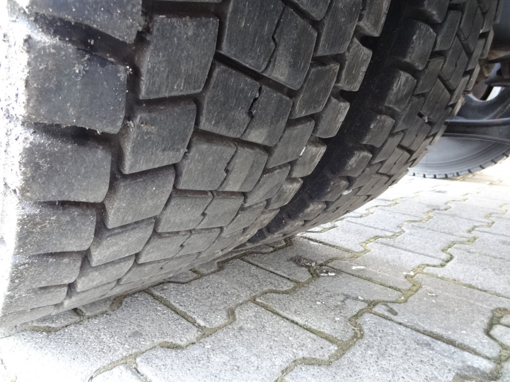 MAN TGX 18.680 V8 - Trekkvogn: bilde 2 MAN TGX 18.680 V8 - Trekkvogn: bilde 2