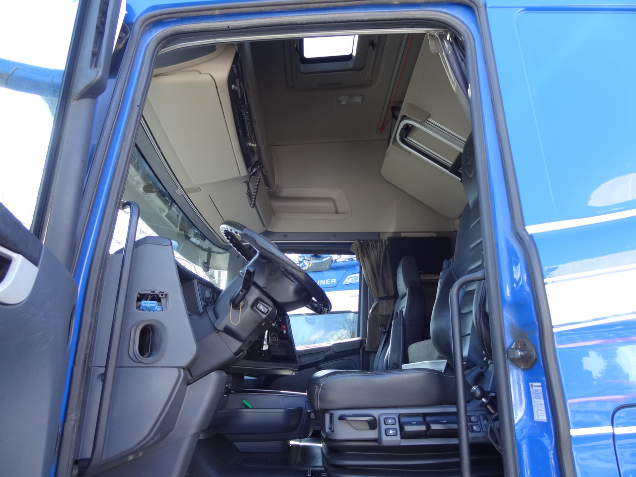 Scania R580 V8 6X2 Topline - Trekkvogn: bilde 2 Scania R580 V8 6X2 Topline - Trekkvogn: bilde 2