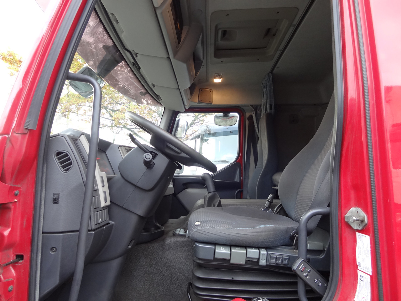 Volvo FE320 Fahrschule/ driving school - Trekkvogn: bilde 3 Volvo FE320 Fahrschule/ driving school - Trekkvogn: bilde 3