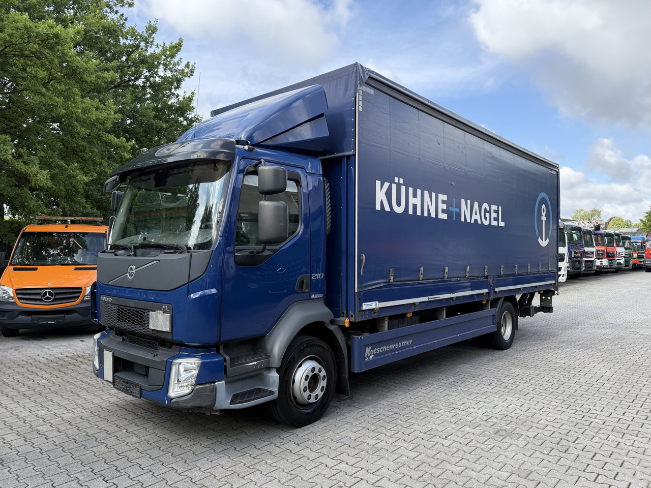 Volvo FL210 14 Tonner - Kapellbil: bilde 1 Volvo FL210 14 Tonner - Kapellbil: bilde 1
