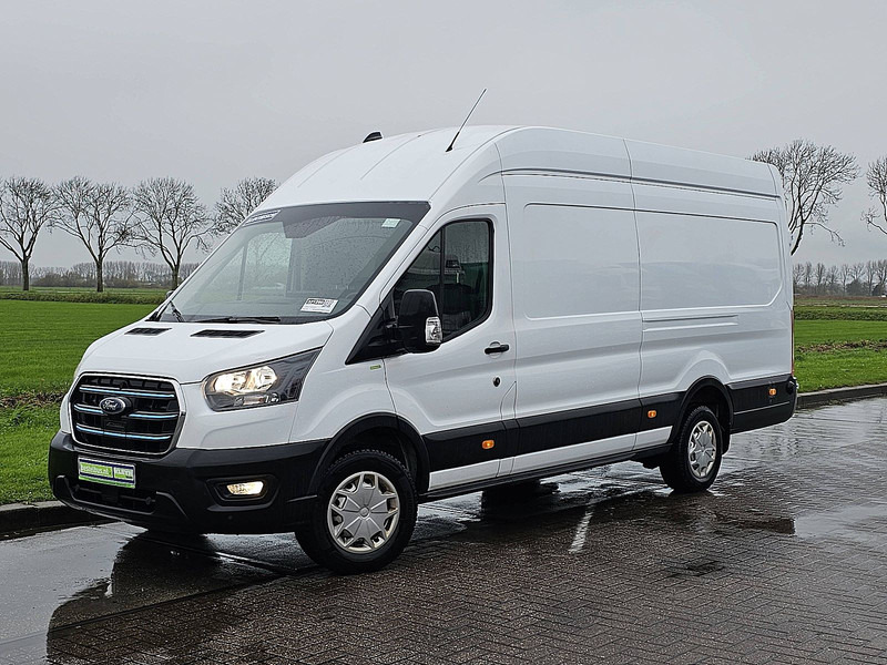 Ford E-Transit L4H3 89 kWh Navi - Kassebil, Elektrisk varebil: bilde 2 Ford E-Transit L4H3 89 kWh Navi - Kassebil, Elektrisk varebil: bilde 2