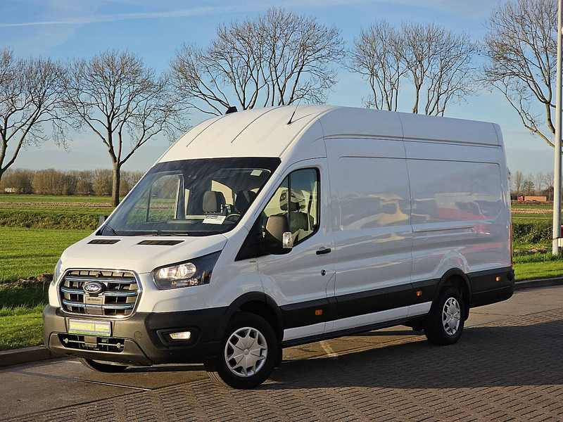 Ford E-Transit L4H3 Maxi 68kWh! - Kassebil, Elektrisk varebil: bilde 2 Ford E-Transit L4H3 Maxi 68kWh! - Kassebil, Elektrisk varebil: bilde 2
