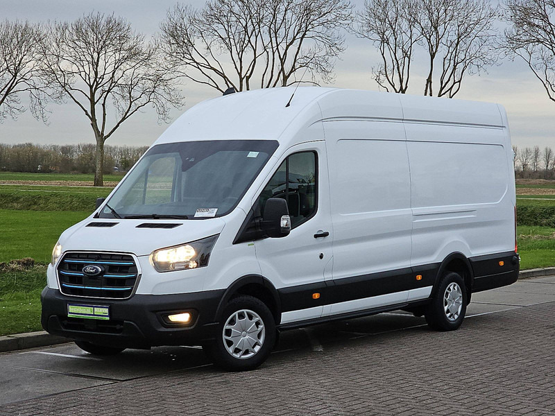 Ford E-Transit L4H3 Maxi 68kWh! - Kassebil, Elektrisk varebil: bilde 2 Ford E-Transit L4H3 Maxi 68kWh! - Kassebil, Elektrisk varebil: bilde 2