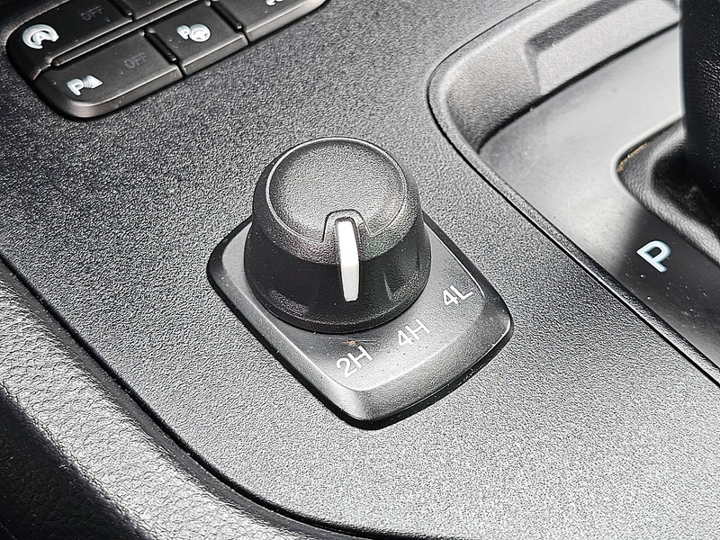 Pickup Ford Ranger 2.0 170 LIMITED: bilde 12 Pickup Ford Ranger 2.0 170 LIMITED: bilde 12