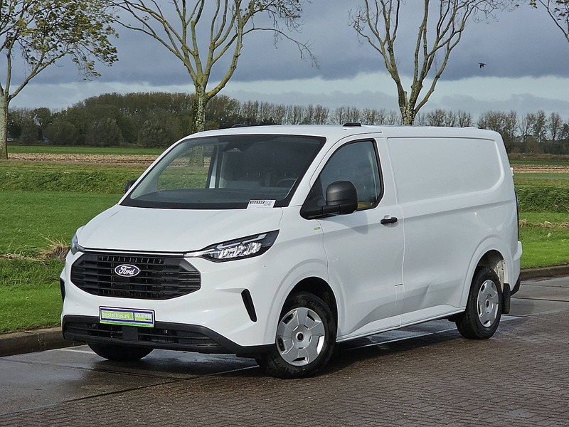 Ford Transit Custom 2.0 L1H1 Navi Euro6 AC! - Kassebil: bilde 2 Ford Transit Custom 2.0 L1H1 Navi Euro6 AC! - Kassebil: bilde 2