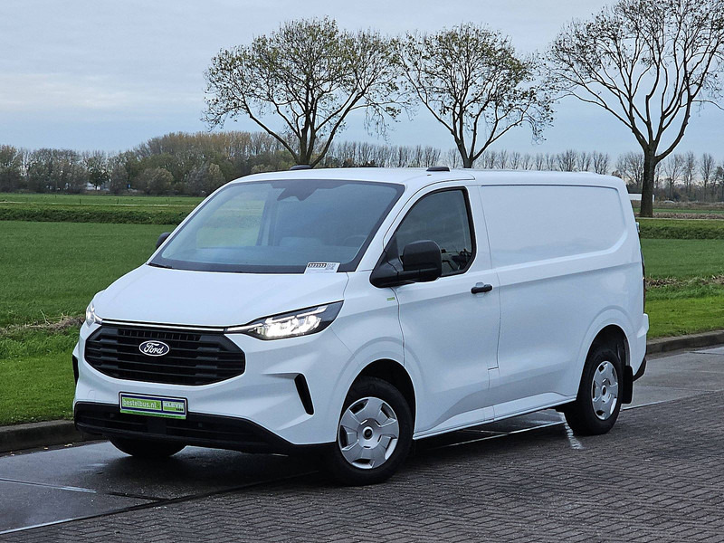 Ford Transit Custom 2.0 L1H1 Navi Euro6 AC! - Små varebil: bilde 2 Ford Transit Custom 2.0 L1H1 Navi Euro6 AC! - Små varebil: bilde 2