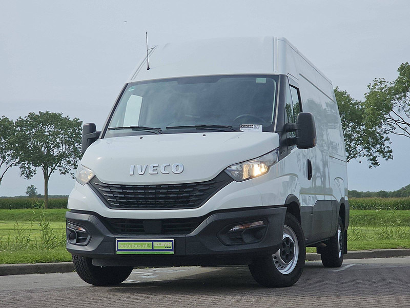 Iveco Daily 35S14 L1H2 Airco Euro6 - Kassebil: bilde 1 Iveco Daily 35S14 L1H2 Airco Euro6 - Kassebil: bilde 1