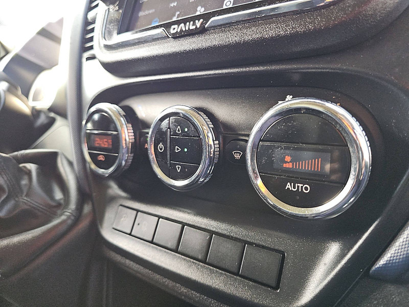 Kassebil Iveco Daily 35S18 ac automaat EURO6: bilde 10 Kassebil Iveco Daily 35S18 ac automaat EURO6: bilde 10