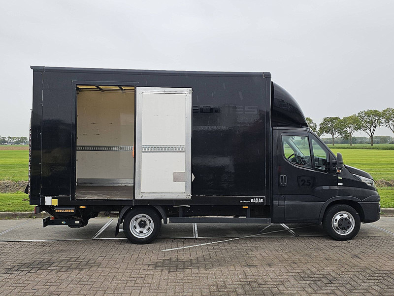 Varebil med skap Iveco Daily 40C15 3.0 ltr: bilde 14