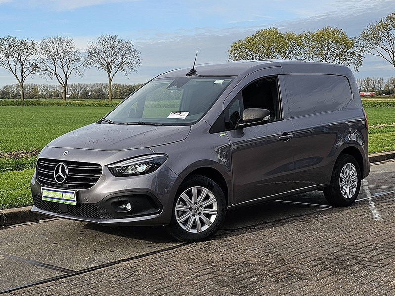 Mercedes-Benz Citan 113 benzine automaat ac - Varebil med skap: bilde 2 Mercedes-Benz Citan 113 benzine automaat ac - Varebil med skap: bilde 2