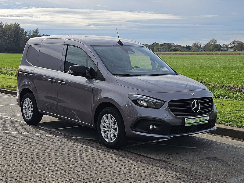 Mercedes-Benz Citan 113 benzine automaat ac - Varebil med skap: bilde 5 Mercedes-Benz Citan 113 benzine automaat ac - Varebil med skap: bilde 5