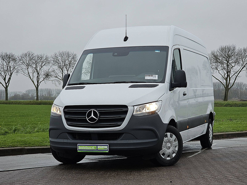 Mercedes-Benz Sprinter 215 ac automaat EURO6 - Kassebil: bilde 1 Mercedes-Benz Sprinter 215 ac automaat EURO6 - Kassebil: bilde 1