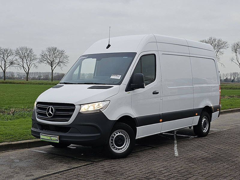 Mercedes-Benz Sprinter 311 CDI 37 AUT. L2H2 - Små varebil: bilde 2 Mercedes-Benz Sprinter 311 CDI 37 AUT. L2H2 - Små varebil: bilde 2
