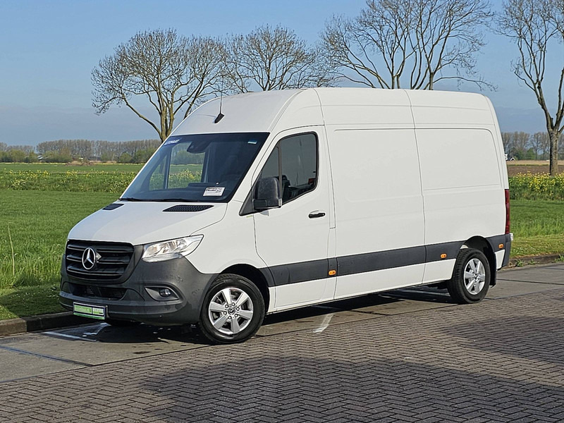 Mercedes-Benz Sprinter 314 L2H2 Mbux10 Automaat - Kassebil: bilde 2 Mercedes-Benz Sprinter 314 L2H2 Mbux10 Automaat - Kassebil: bilde 2