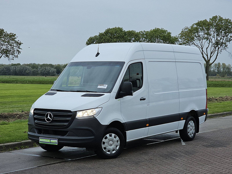 Mercedes-Benz Sprinter 317 L2H2 Navi RWD - Kassebil: bilde 2 Mercedes-Benz Sprinter 317 L2H2 Navi RWD - Kassebil: bilde 2