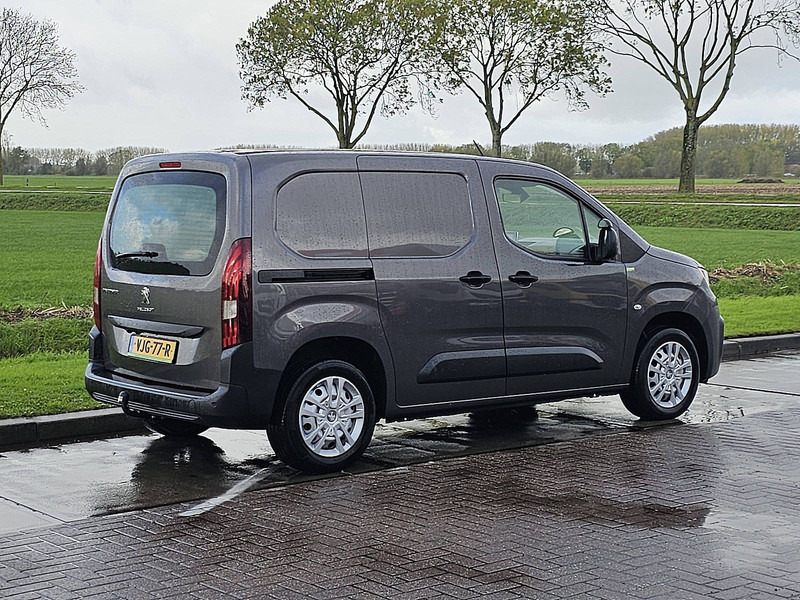 Peugeot Partner  ac automaat EURO6 - Varebil med skap: bilde 3 Peugeot Partner  ac automaat EURO6 - Varebil med skap: bilde 3