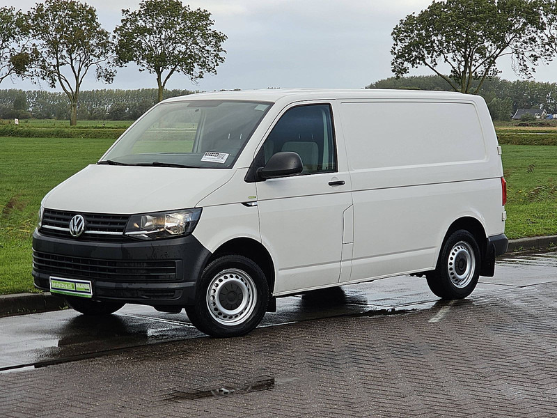 Volkswagen Transporter 2.0 TDI - Små varebil: bilde 2 Volkswagen Transporter 2.0 TDI - Små varebil: bilde 2