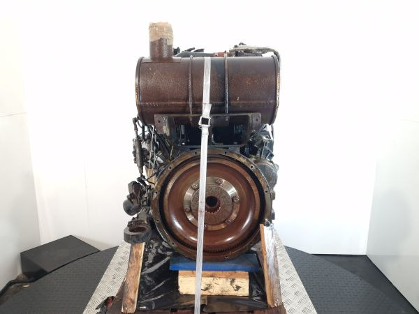 Komatsu/Cummins S4D102E-1/4BT3.9 Engine (Plant) - Motor for Bygg og anlegg: bilde 3 Komatsu/Cummins S4D102E-1/4BT3.9 Engine (Plant) - Motor for Bygg og anlegg: bilde 3