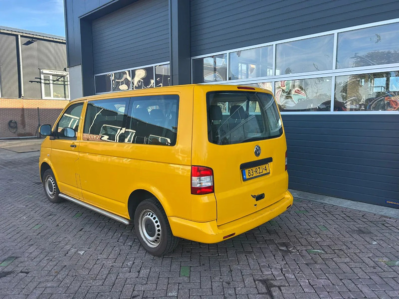 Volkswagen Transporter Kombi - Buss: bilde 2 Volkswagen Transporter Kombi - Buss: bilde 2
