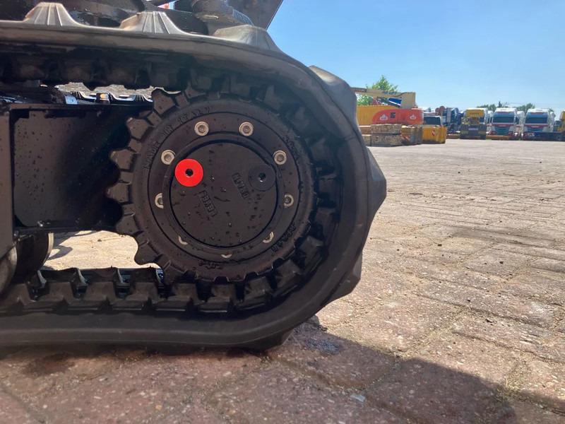 Kubota KX019 4 - Beltegraver: bilde 5 Kubota KX019 4 - Beltegraver: bilde 5