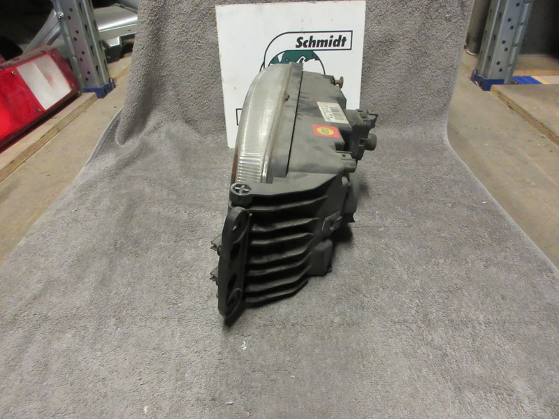 Iveco 504238414 KOPLAMP STRALIS EURO 5 RECHTS - Frontlys for Lastebil: bilde 4 Iveco 504238414 KOPLAMP STRALIS EURO 5 RECHTS - Frontlys for Lastebil: bilde 4