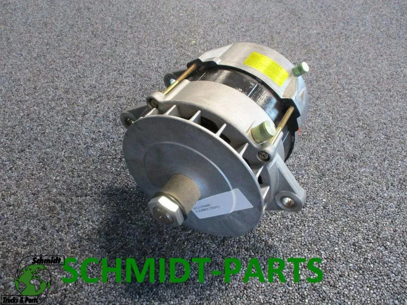 Iveco BOSCH 0 120 689 524 DYNAMO NIEUWE OP VOORRAAD MODEL EURO 2 - Dynamo for Lastebil: bilde 1 Iveco BOSCH 0 120 689 524 DYNAMO NIEUWE OP VOORRAAD MODEL EURO 2 - Dynamo for Lastebil: bilde 1