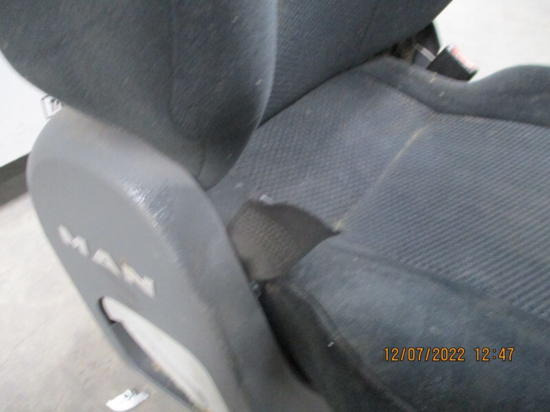 MAN 81.62307-6326 TGX TGS EURO 6 STOEL BIJREDERS KANT - Sete for Lastebil: bilde 2 MAN 81.62307-6326 TGX TGS EURO 6 STOEL BIJREDERS KANT - Sete for Lastebil: bilde 2