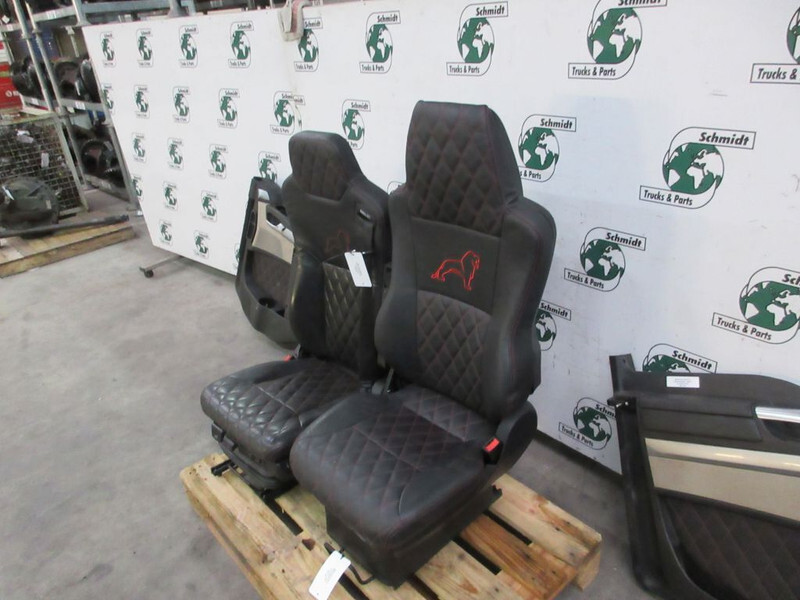 MAN 81.62307-6531// 81.62307-6558 LEEREN STOELEN SET TGS TGS EURO 6 - Sete for Lastebil: bilde 3 MAN 81.62307-6531// 81.62307-6558 LEEREN STOELEN SET TGS TGS EURO 6 - Sete for Lastebil: bilde 3