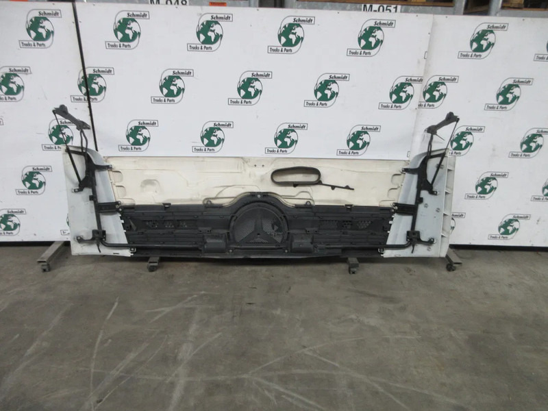 Mercedes-Benz ACTROS A 960 750 04 09 / A 960 750 06 18 FRONTPLAAT/GRILLE EURO 6 - Grill for Lastebil: bilde 4 Mercedes-Benz ACTROS A 960 750 04 09 / A 960 750 06 18 FRONTPLAAT/GRILLE EURO 6 - Grill for Lastebil: bilde 4