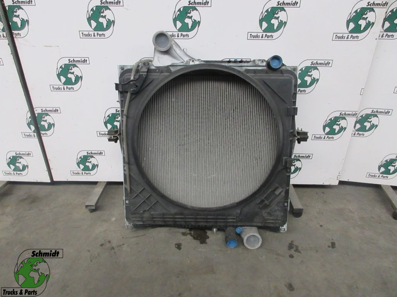 Renault 7422174115 RADIATEUR RENAULT T 460 EURO 6 - Radiator for Lastebil: bilde 1 Renault 7422174115 RADIATEUR RENAULT T 460 EURO 6 - Radiator for Lastebil: bilde 1