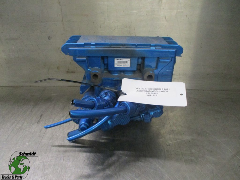 Volvo 22225552 ACHTERAS MODULATOR EURO 6 FH FM FL FMX - Bremsedeler: bilde 1 Volvo 22225552 ACHTERAS MODULATOR EURO 6 FH FM FL FMX - Bremsedeler: bilde 1