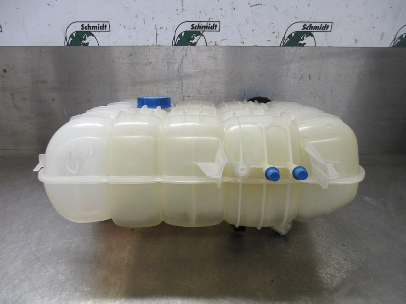 Volvo 22430043 // 22821826 WATERTANK VOLVO FH 460 EURO 6 MODEL 2018 - Ekspansjonstank for Lastebil: bilde 5 Volvo 22430043 // 22821826 WATERTANK VOLVO FH 460 EURO 6 MODEL 2018 - Ekspansjonstank for Lastebil: bilde 5