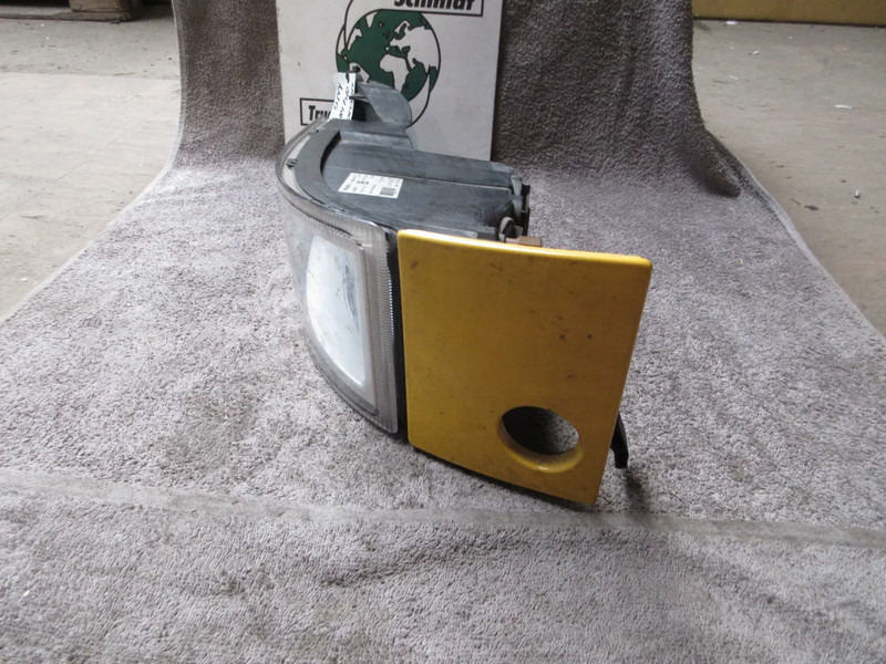 Volvo 84186279 MISTLAMP VOLVO LINKS FH SERIE EURO 6 - Tåkelys for Lastebil: bilde 5 Volvo 84186279 MISTLAMP VOLVO LINKS FH SERIE EURO 6 - Tåkelys for Lastebil: bilde 5