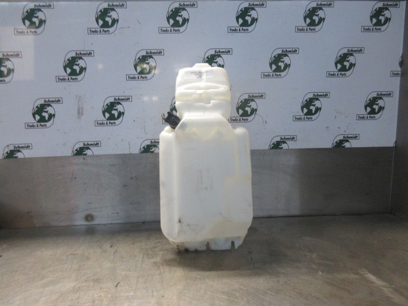 Volvo 84530120 RESERVOIR VOLVO FL210 EURO 6 - Førerhus og interiør for Lastebil: bilde 4 Volvo 84530120 RESERVOIR VOLVO FL210 EURO 6 - Førerhus og interiør for Lastebil: bilde 4