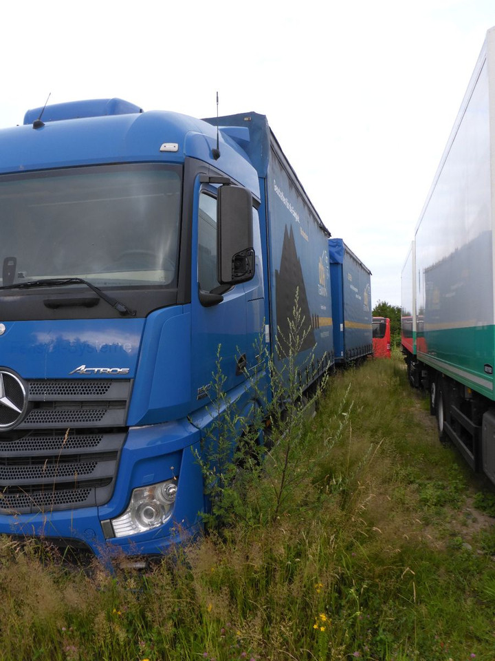 Mercedes-Benz 1840 Top Zustand 106 m3 Euro 6 + Anhänger - Kapellbil: bilde 5 Mercedes-Benz 1840 Top Zustand 106 m3 Euro 6 + Anhänger - Kapellbil: bilde 5