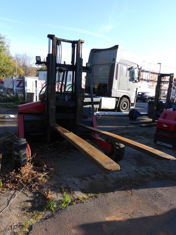 Moffett Hydraulischen Gabeln +Schubmast+Top Zustand - Medbringertruck: bilde 5 Moffett Hydraulischen Gabeln +Schubmast+Top Zustand - Medbringertruck: bilde 5