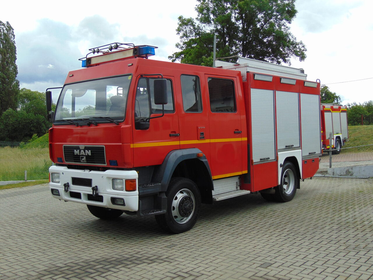 MAN LE14.260 4x4 MAGIRUS - Brannbil: bilde 1 MAN LE14.260 4x4 MAGIRUS - Brannbil: bilde 1