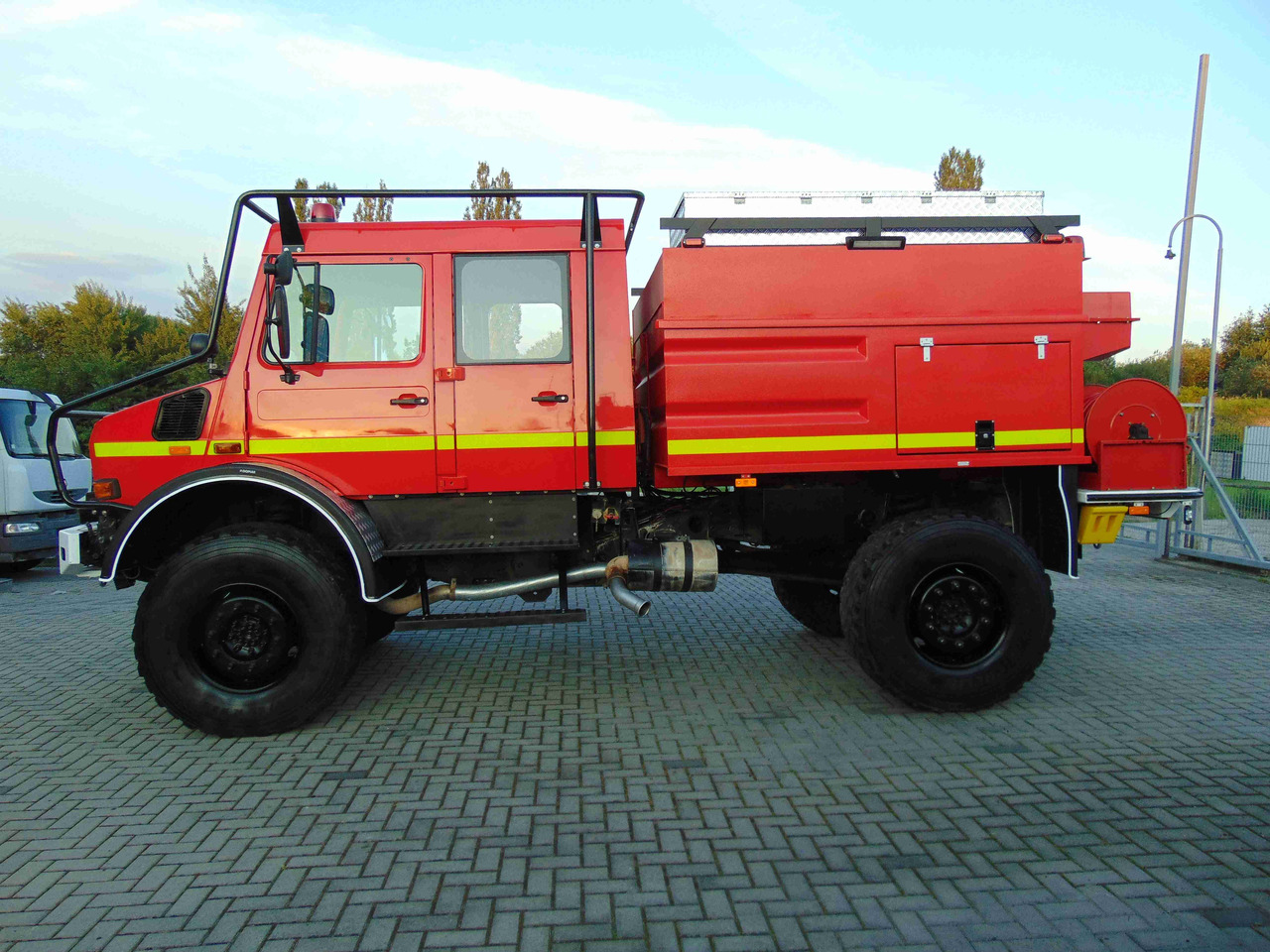 MERCEDES-BENZ Unimog U5000 4x4 DESAUTEL - 5000 WATER !!! - Brannbil: bilde 5 MERCEDES-BENZ Unimog U5000 4x4 DESAUTEL - 5000 WATER !!! - Brannbil: bilde 5