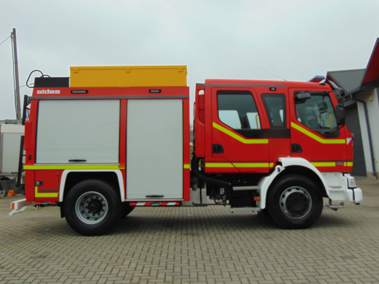 Brannbil RENAULT Midlum 270dCi SIDES TOP: bilde 7