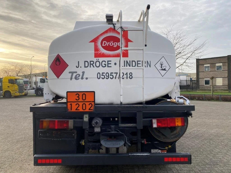 DAF 65CF-240 / FULL STEEL / POMP / 3 COMPARTIMENTS / 8350 LITER / ONLY:25969 KM / EURO-2 / MANUAL / GOOD CONDITION - Tankbil: bilde 4 DAF 65CF-240 / FULL STEEL / POMP / 3 COMPARTIMENTS / 8350 LITER / ONLY:25969 KM / EURO-2 / MANUAL / GOOD CONDITION - Tankbil: bilde 4