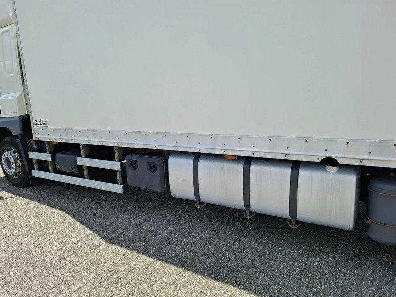 Skapbil DAF CF 330 / VOLUME COMBI / THROUGH-LOADING SYSTEM / TUV:08-01-2026 / DEB / AIRCO / MANUAL / EURO-6 / 2016: bilde 13