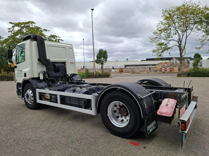 DAF CF75-250 / ADR / ONLY:320740 KM / PTO / INLINER / ALCOA / GOOD CONDITION / MANUAL / EURO-5 / 2011 - Chassis lastebil: bilde 3 DAF CF75-250 / ADR / ONLY:320740 KM / PTO / INLINER / ALCOA / GOOD CONDITION / MANUAL / EURO-5 / 2011 - Chassis lastebil: bilde 3