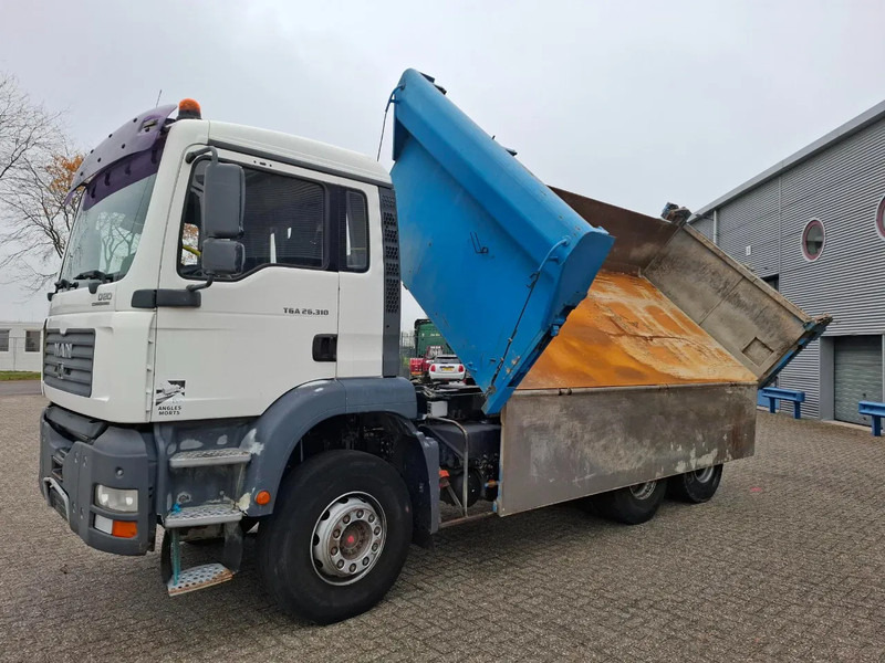 MAN TGA 26.310 / 6X4 / 2XBIG AXLE / 2SIDE TIPPER / ONLY:545423 KM / TUV:06-05-2026 / FULL-STEEL / AIRCO / MANUAL / EURO-4 / 2005 - Tippbil: bilde 2 MAN TGA 26.310 / 6X4 / 2XBIG AXLE / 2SIDE TIPPER / ONLY:545423 KM / TUV:06-05-2026 / FULL-STEEL / AIRCO / MANUAL / EURO-4 / 2005 - Tippbil: bilde 2